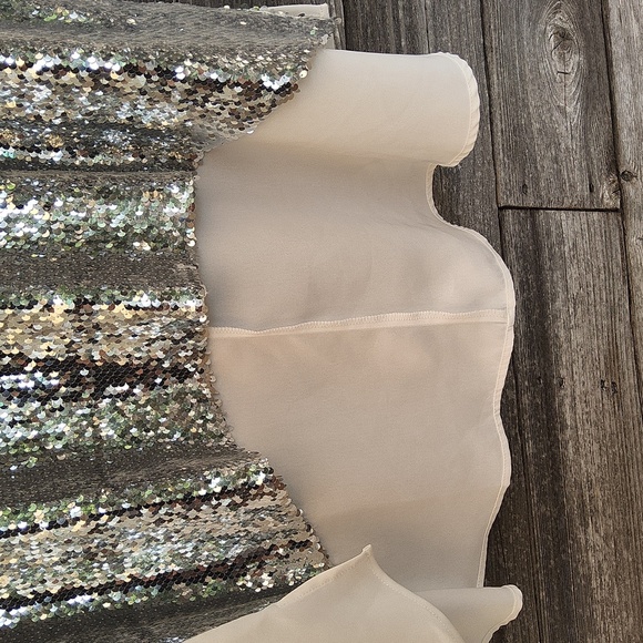Eloquii Silver Sequin Sleeveless Top Size 18 - Picture 6 of 10